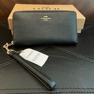 Coach Black and Gold Long Zip Wallet. NWT